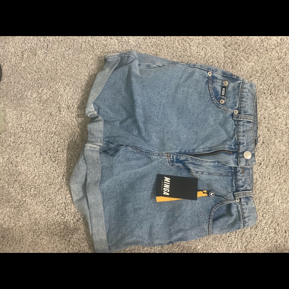 MINGA size 2 shorts